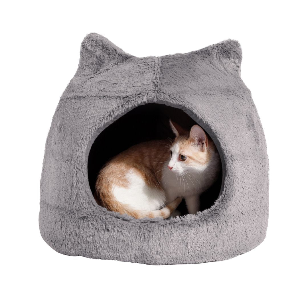 Best Friends by Sheri Meow Hut Fur Bed
