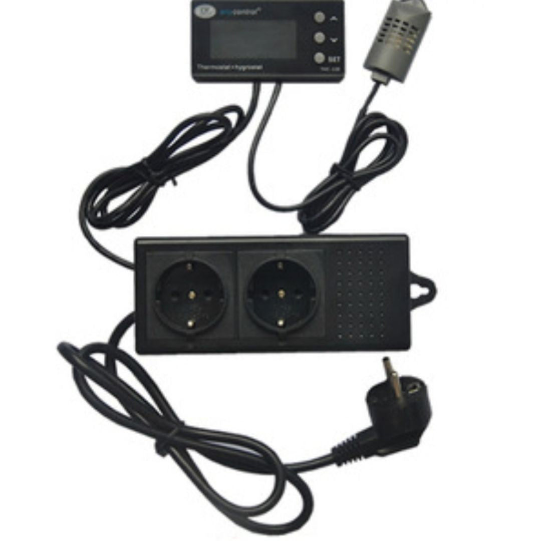 Digital Temperature and Humidity Controller: Model THC-220