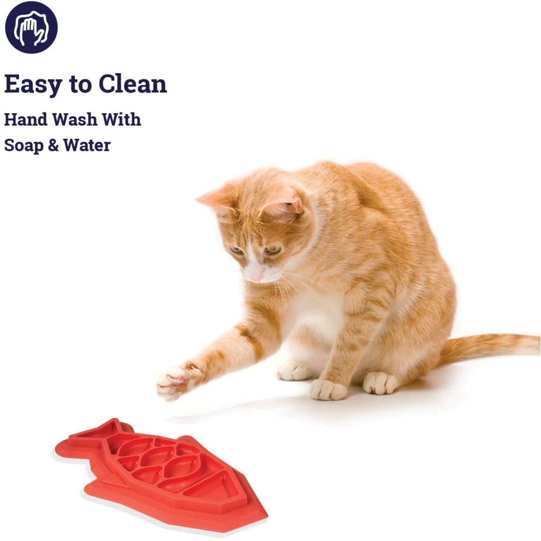 Outward Hound Cat Fishy Fun Feed Mat 4