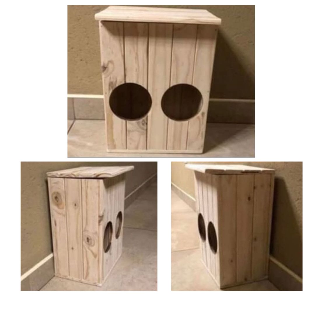 Dual Hay Feeder (Without Hay)
