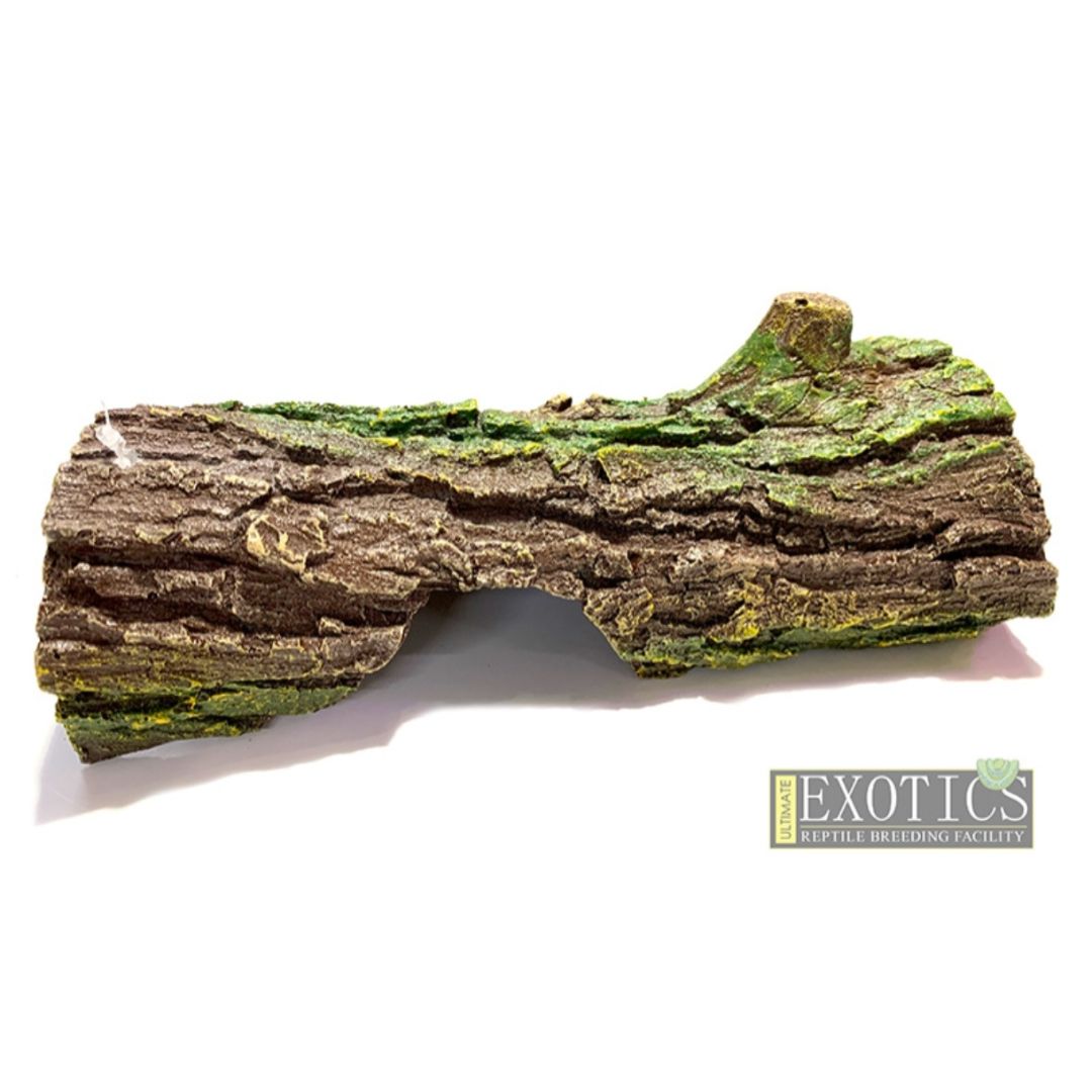 Naturalistic Log Hide – Medium