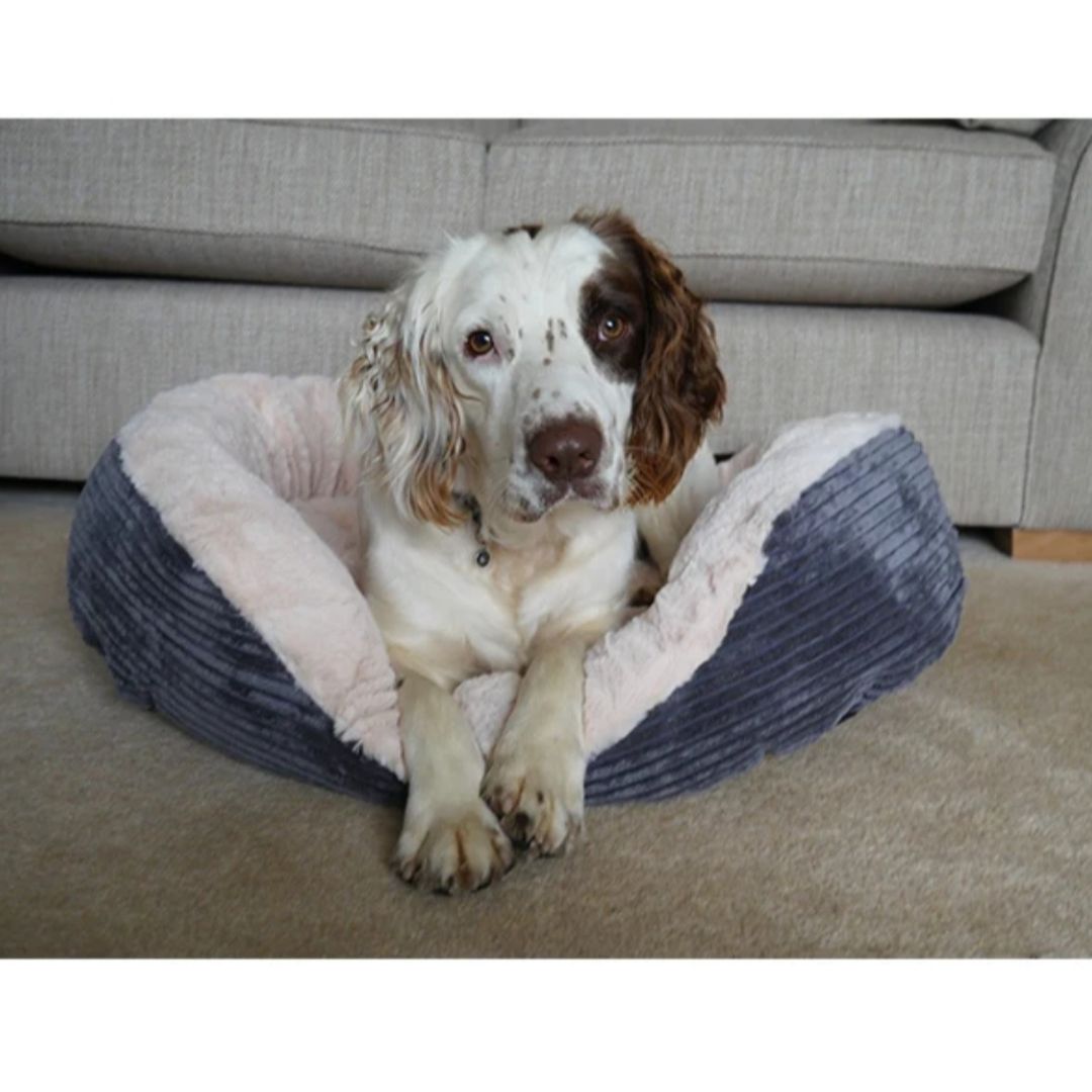 Rosewood Pet Bedding Grey Jumbo Cord/Plush Bed