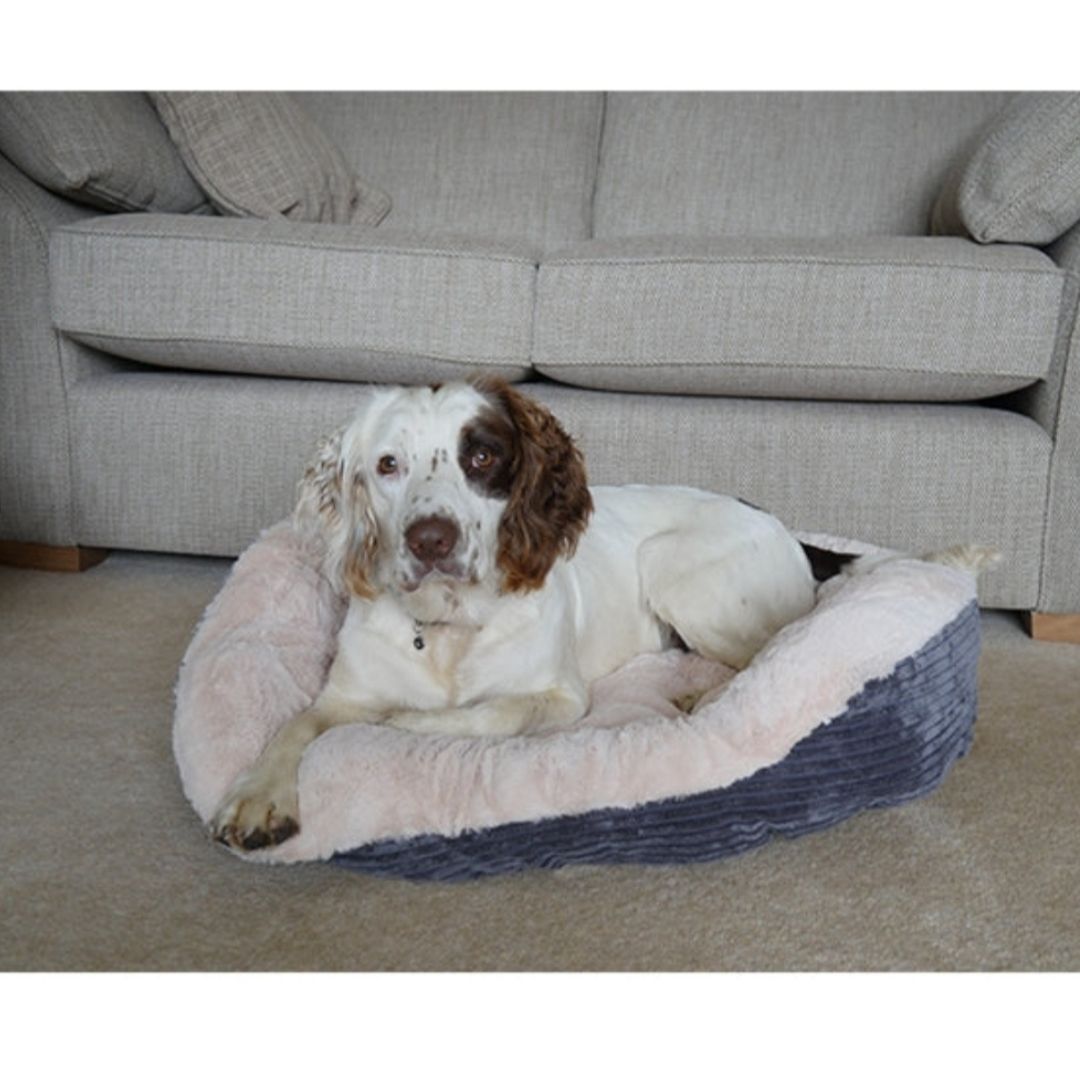 Rosewood Pet Bedding Grey Jumbo Cord/Plush Bed